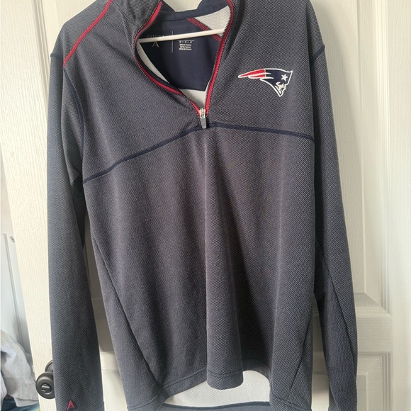 NFL Patriots Quarter-Zip Jacket - Picture 2 of 6